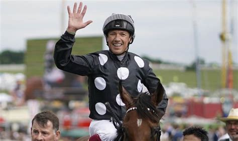 how much does frankie dettori get paid